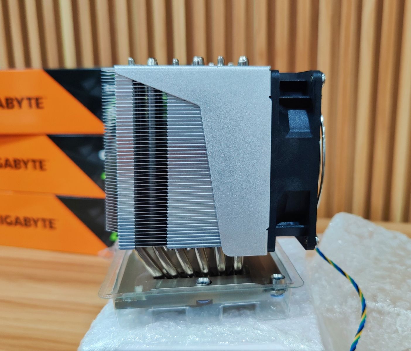 tản nhiệt intel lga3647 square 4u active cpu cooler